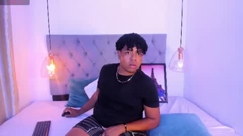 blaise_bailey13 online show from July 8, 2026, 5:34 am