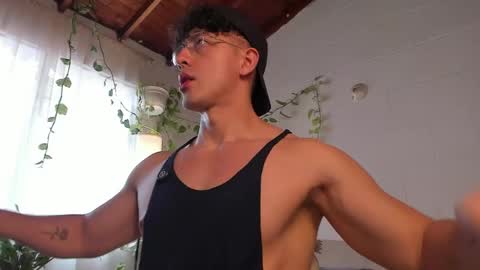 Blake Levi  Independent Model online show from May 25, 2026, 6:58 pm