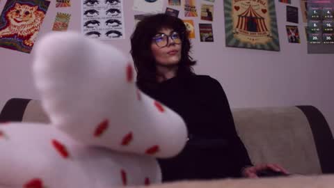 Snapshot of blake_luna chatting on January 13, 2026, 2:00 pm Britney online show from January 13, 2026, 2:00 pm