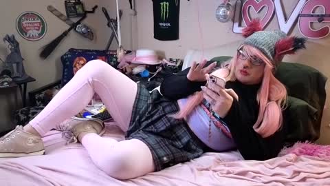 Blakely Morningstar   online show from January 28, 2025, 10:23 am