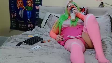 Snapshot of blakelytgirl chatting on February 13, 2026, 1:45 am Blakely Morningstar online show from February 13, 2026, 1:45 am