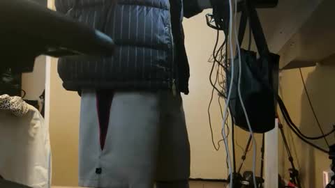 Snapshot of blakjag chatting on December 17, 2025, 4:46 pm Blackjag00 online show from December 17, 2025, 4:46 pm