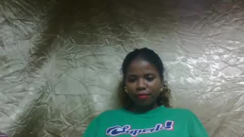 Snapshot of blanchmamy chatting on December 17, 2025, 9:21 pm blanchmamy online show from December 17, 2025, 9:21 pm