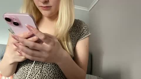 Snapshot of blankita333 chatting on August 7, 2026, 8:44 pm blankita333 online show from August 7, 2026, 8:44 pm