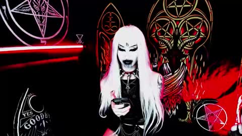 Snapshot of blasphemiangxrl chatting on February 18, 2026, 9:38 am online show from February 18, 2026, 9:38 am