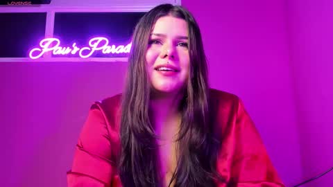 Pau online show from December 5, 2025, 2:09 am