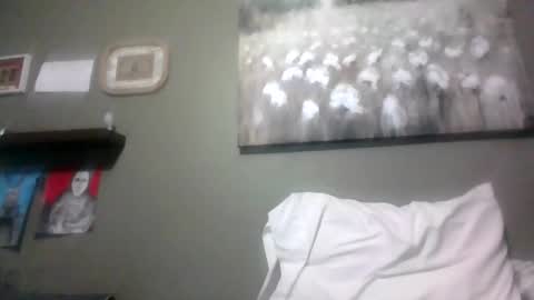 Snapshot of blazeentertainment2025 chatting on December 19, 2025, 1:23 am blazeentertainment2025 online show from December 19, 2025, 1:23 am