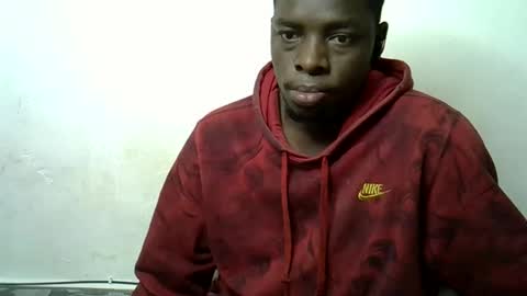 Black  brown online show from November 4, 2025, 7:29 am