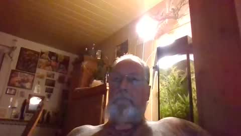 blindsurfer780299 online show from November 16, 2025, 10:26 pm
