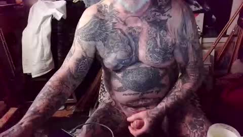 Snapshot of blindsurfer780299 chatting on February 8, 2026, 5:33 am blindsurfer780299 online show from February 8, 2026, 5:33 am