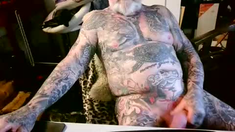 Snapshot of blindsurfer780299 chatting on March 9, 2026, 6:39 am blindsurfer780299 online show from March 9, 2026, 6:39 am
