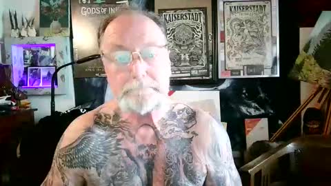 Snapshot of blindsurfer780299 chatting on March 19, 2026, 9:57 am blindsurfer780299 online show from March 19, 2026, 9:57 am