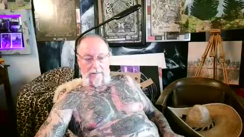 Snapshot of blindsurfer780299 chatting on July 14, 2026, 8:41 am blindsurfer780299 online show from July 14, 2026, 8:41 am