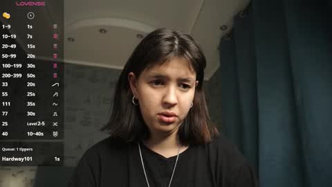 Sara online show from September 21, 2025, 1:02 pm