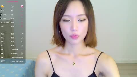 YoYo online show from September 28, 2025, 9:14 am