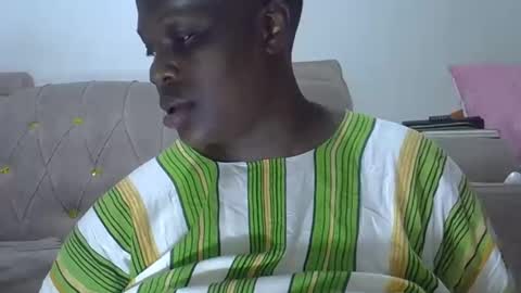 Snapshot of blonde202 chatting on November 7, 2025, 12:21 am Abbygael online show from November 7, 2025, 12:21 am