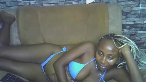 Snapshot of blonde_creamy chatting on March 20, 2026, 10:47 pm blonde_creamy online show from March 20, 2026, 10:47 pm