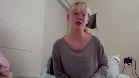 Katie online show from December 7, 2024, 2:31 am