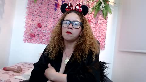 Snapshot of blonde_squirt_ chatting on December 17, 2024, 2:01 am blonde_squirt_ online show from December 17, 2024, 2:01 am