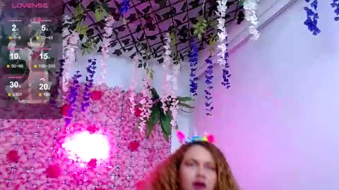 Snapshot of blonde_squirt_ chatting on February 19, 2025, 10:01 am blonde_squirt_ online show from February 19, 2025, 10:01 am