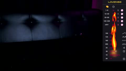 Snapshot of blondesjoy chatting on November 12, 2025, 8:52 pm Dana online show from November 12, 2025, 8:52 pm