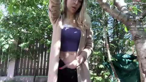 OnlyFans livia77   twitter liv20 4u online show from May 18, 2026, 7:36 am