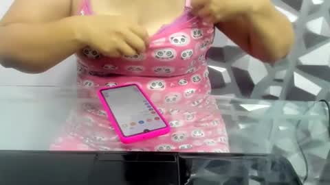 Snapshot of blondie_seex chatting on October 25, 2025, 12:34 pm Blondie online show from October 25, 2025, 12:34 pm