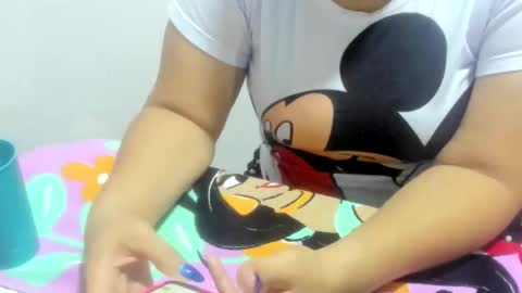 Snapshot of blondie_seex chatting on December 18, 2025, 2:06 am Blondie online show from December 18, 2025, 2:06 am