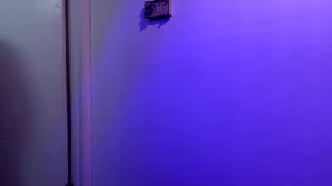 Snapshot of blondieblu89 chatting on January 28, 2025, 7:11 am First Time College Boy online show from January 28, 2025, 7:11 am