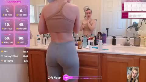 Snapshot of blondiebubblebooty chatting on September 15, 2025, 11:16 pm Bubbles online show from September 15, 2025, 11:16 pm