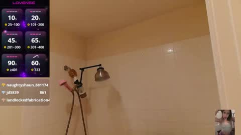 Snapshot of blondiebubblebooty chatting on January 12, 2026, 3:45 am Bubbles online show from January 12, 2026, 3:45 am