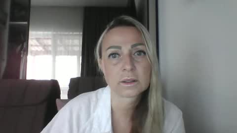 Iren online show from September 20, 2025, 8:59 am