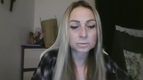 Iren online show from October 22, 2025, 4:40 pm