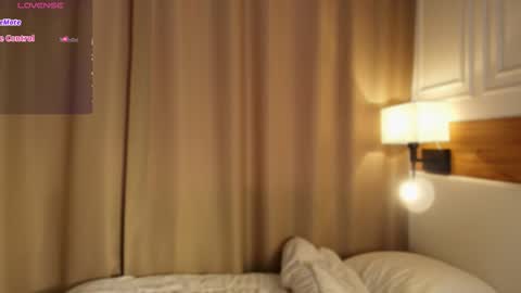 Snapshot of blondoll chatting on April 19, 2026, 1:38 am blondoll online show from April 19, 2026, 1:38 am