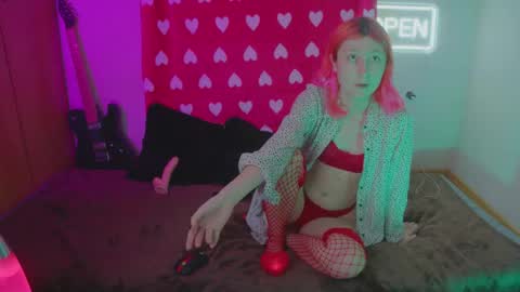 Snapshot of bloom_fairy chatting on February 10, 2026, 5:06 pm Bloom online show from February 10, 2026, 5:06 pm