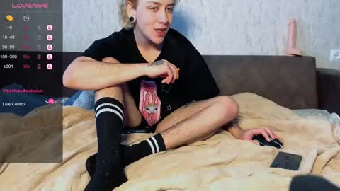 blooming_soul online show from February 21, 2025, 1:55 pm