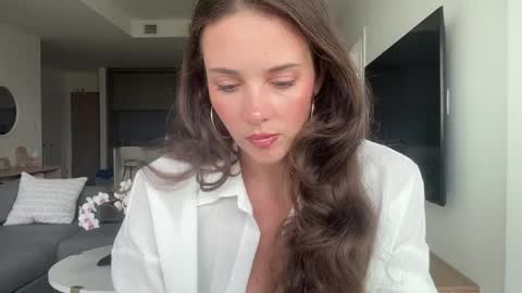 Emma Bloom online show from May 30, 2026, 11:24 pm