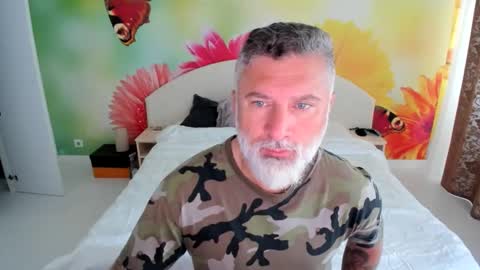 Nico online show from November 13, 2025, 6:23 am