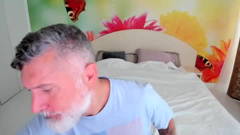 Nico online show from November 14, 2025, 10:36 am