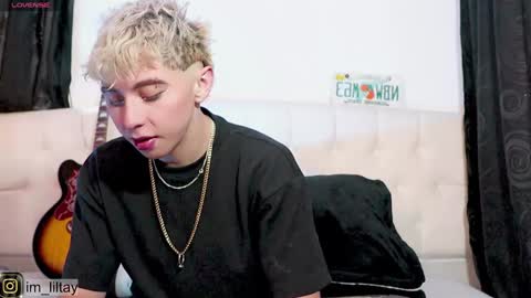 TAY   online show from January 2, 2025, 4:46 pm