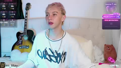 TAY   online show from March 1, 2025, 12:50 am