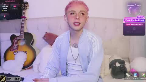 TAY   online show from March 10, 2025, 2:06 am