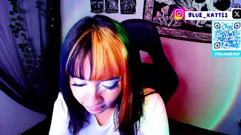 Snapshot of blue_katt chatting on June 25, 2026, 5:12 am blue katt online show from June 25, 2026, 5:12 am