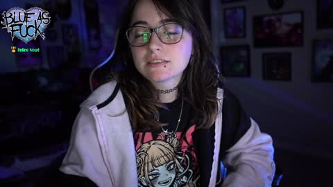 Snapshot of blueasfuck chatting on January 7, 2025, 1:17 am Blue online show from January 7, 2025, 1:17 am