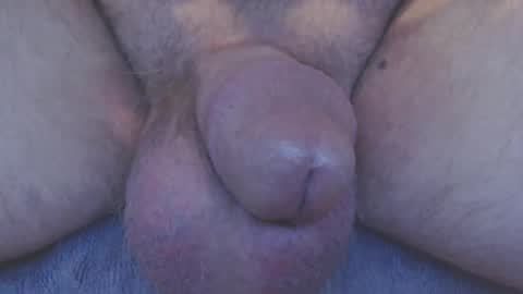 bluebee420 online show from January 17, 2025, 9:49 am