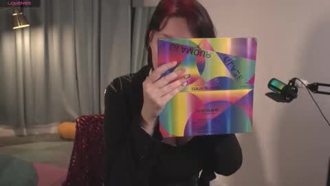 Snapshot of bluebeell chatting on December 1, 2025, 5:01 am bluebeell online show from December 1, 2025, 5:01 am