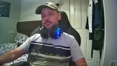 bluebirdflame1 online show from January 10, 2025, 2:57 am