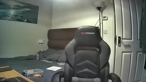 bluebirdflame1 online show from March 12, 2025, 3:13 am