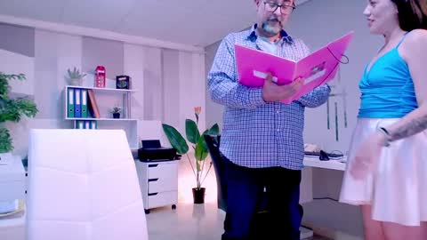 bluediamondsdreams online show from March 23, 2026, 4:33 pm