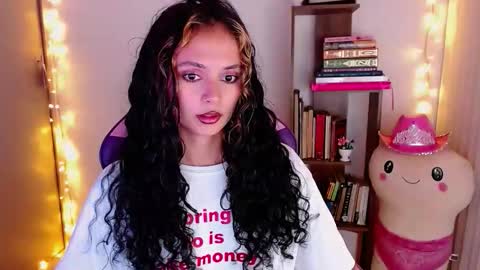 Im Abril .. Nice to meet you  thumb up me please its important  INDEPENDENT MODEL online show from November 10, 2025, 1:59 am